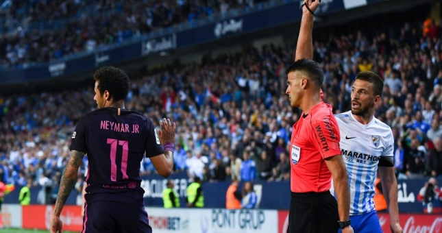 Neymar có nguy cơ vắng mặt ở trận gặp Real Madrid