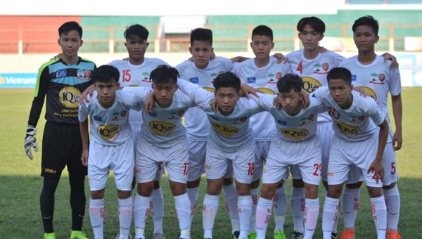 Bất ngờ với 'thân phận' của U19 HAGL dự giải quốc tế