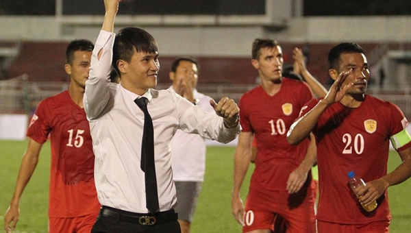 Công Vinh chiêu mộ 5 ngôi sao cho CLB TP.HCM