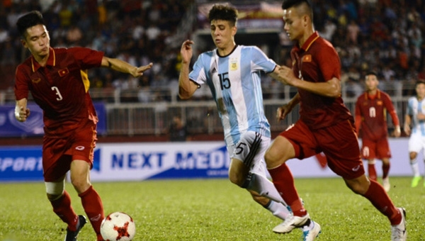 HLV Lê Thụy Hải nói gì khi U20 VN thua đậm U20 Argentina?