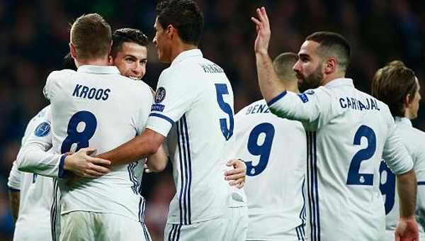 Đấu MU, Real Madrid triệu tập đủ binh hùng tướng mạnh