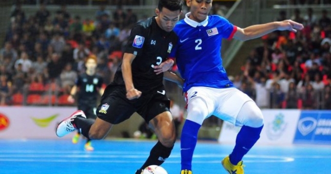Đả bại Malaysia, Futsal Thái Lan giành ngôi nhất bảng B