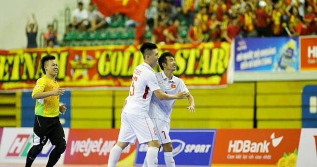 Lịch thi đấu bóng đá hôm nay 3/11: Futsal VN đá trận cuối