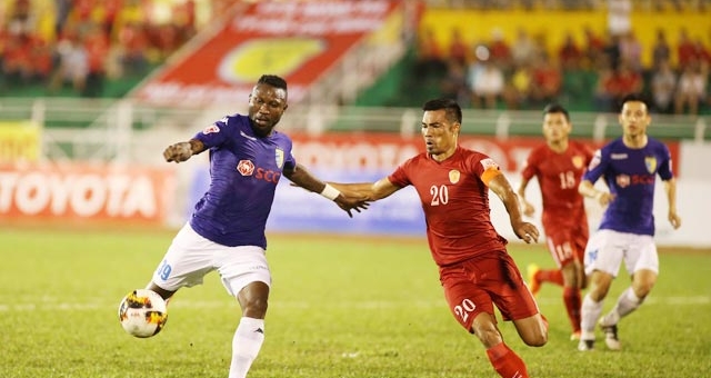Kết quả V-League 2017: CLB Hà Nội thắng đậm để 'lên đỉnh'