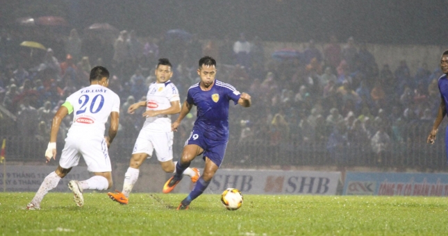 Quảng Nam vô địch sau trận thắng đậm TP.HCM