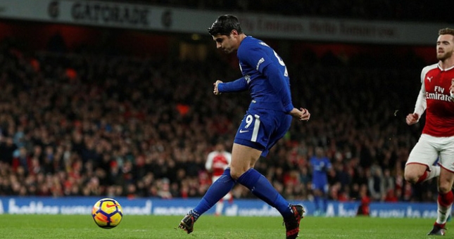 Morata ‘ngon’ hơn Lukaku: Bỏ lỡ 3 cơ hội, chuyền cho đối thủ