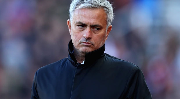 Tin tức bóng đá HOT 5/1: Mourinho chốt lương lai tại MU