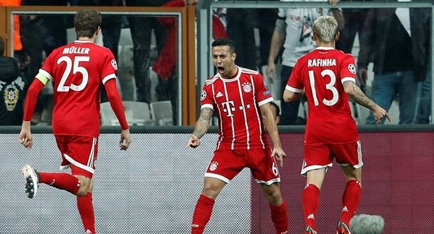 Bayern Munich dễ dàng lọt vào tứ kết Champions League