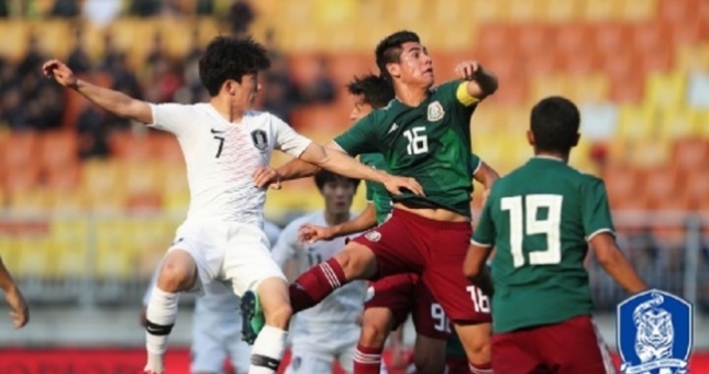 Mất người, U19 Hàn Quốc bị Mexico hủy diệt trên sân nhà
