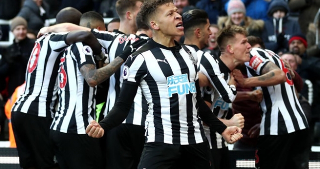 Thua thảm Newcastle, Chelsea mất vé dự Champions League