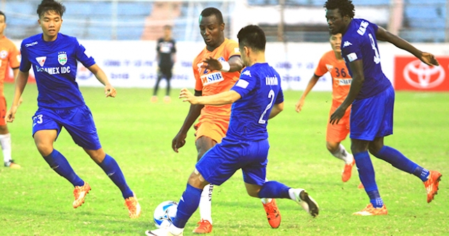 Trực tiếp SHB Đà Nẵng 0-0 Becamex Bình Dương: Đang diễn ra