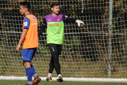 Nắm rõ sở đoản của ĐT Việt Nam, HLV Park bắt đầu 'phù phép'