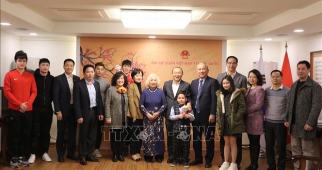 Thầy trò HLV Park Hang-seo nhận vinh dự lớn tại Hàn Quốc