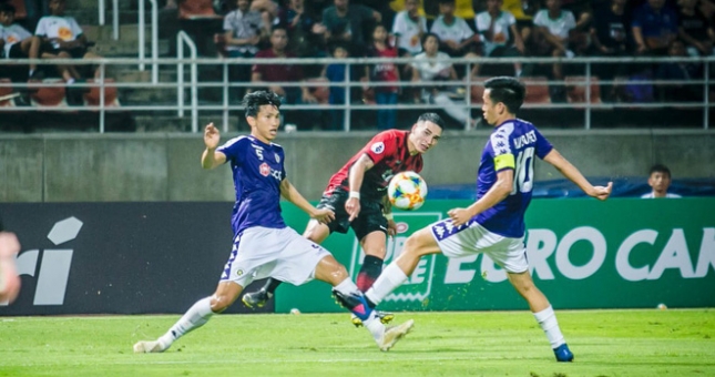 Báo Trung Quốc lo ngại sức mạnh của CLB Hà Nội