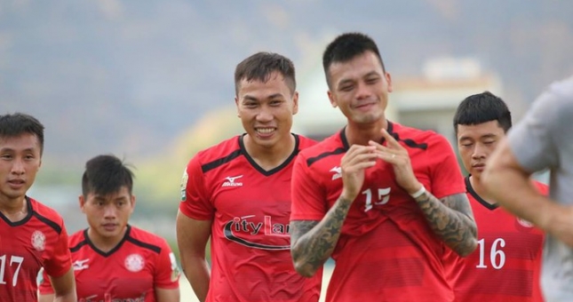 TP.HCM giành trọn 3 điểm với bàn thắng phút bù giờ