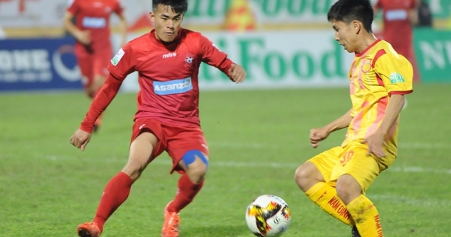 Hải Phòng đả bại Nam Định để giành 3 điểm đầu tiên