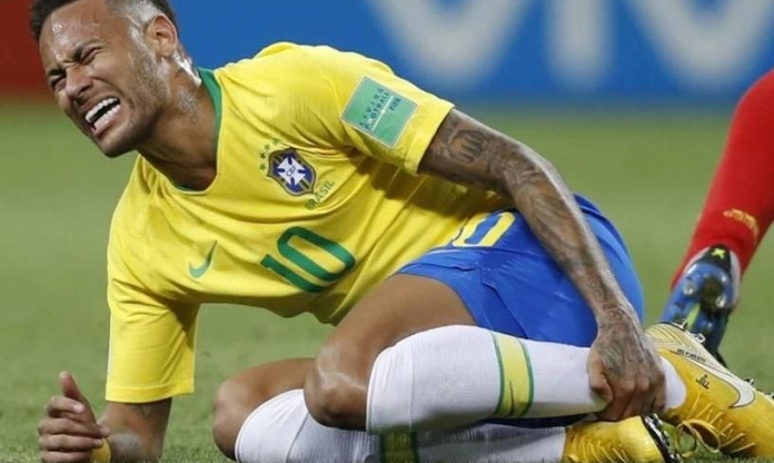 Neymar chính thức bị lật tẩy chiêu trò 'ăn vạ'
