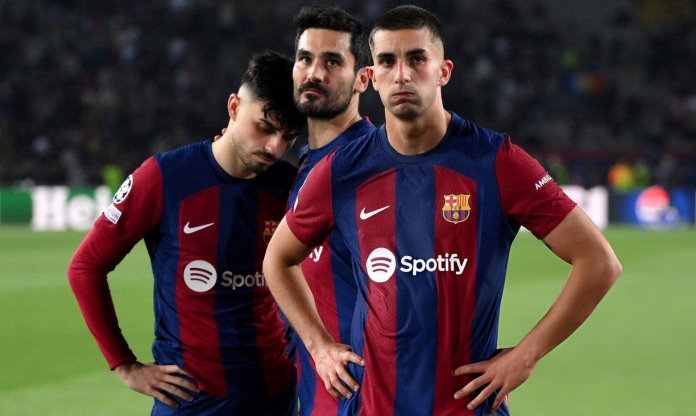 Hàng thủ Barcelona bị chỉ trích thậm tệ sau trận thảm bại trước Chelsea