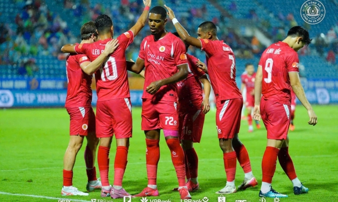 Song sát Brazil tỏa sáng, CAHN đả bại Nam Định