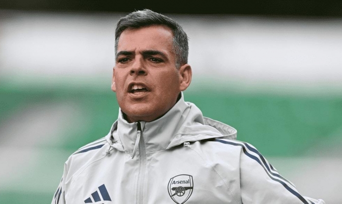 Người của Arsenal bị UEFA phạt