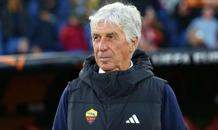 HLV 'sửng sốt' khi học trò tạch 3 quả penalty liên tục