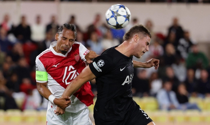 Bỏ lỡ nhiều cơ hội, Tottenham rời Pháp với 1 điểm