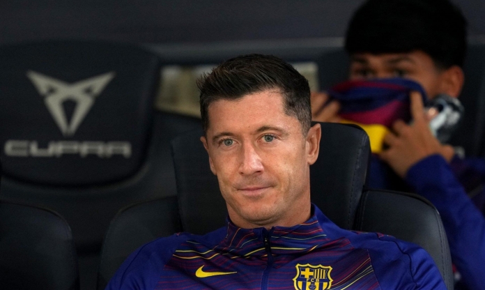 Lewandowski lên tiếng về tương lai ở Barca