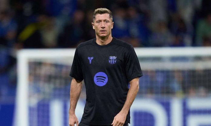 Bạn thân Lewandowski phá kỷ lục không tưởng tại Barca