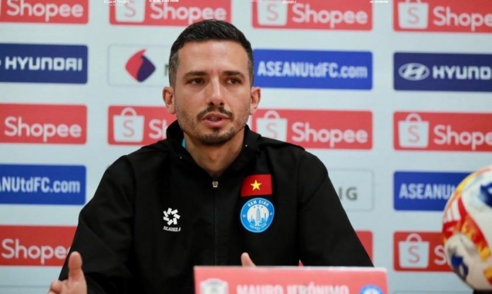 HLV châu Âu nói lời thật lòng sau khi Xuân Son sút hỏng phạt đền