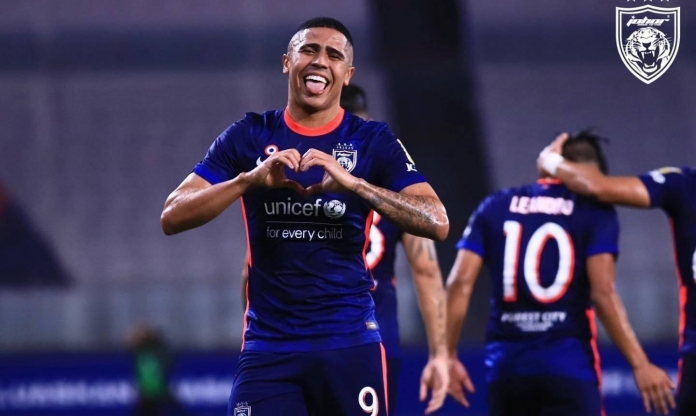 Malaysia sắp nhập tịch sao Brazil chơi 170 trận ghi 175 bàn