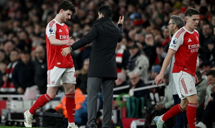 Arsenal thắng Chelsea, Mikel Arteta thấp thỏm vì Declan Rice