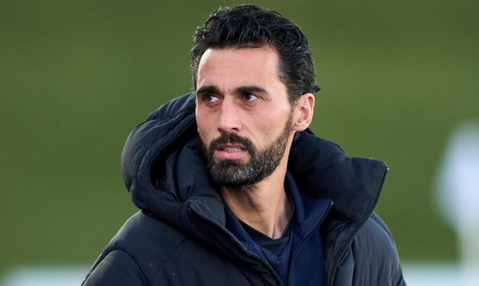 HLV Real Madrid đặt mục tiêu sốc sau khi nhận thất bại tại Bernabeu