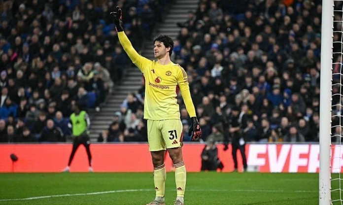 Thủ môn Senne Lammens chỉ ra điểm yếu 'chí mạng' của MU