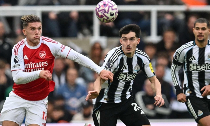 Arsenal nhắm 'máy chạy cánh' 60 triệu bảng