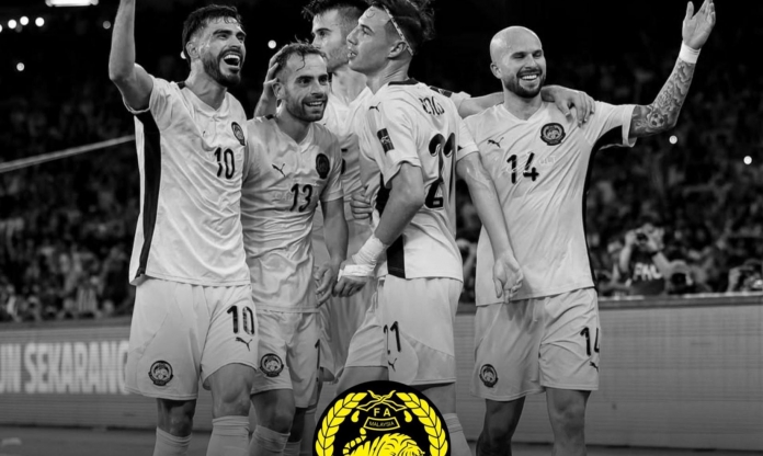 CĐV Indonesia hả hê khi Malaysia bị xử thua Việt Nam