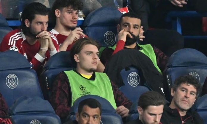 HLV Arne Slot tiết lộ lý do Salah không ra sân trong trận thua trước PSG