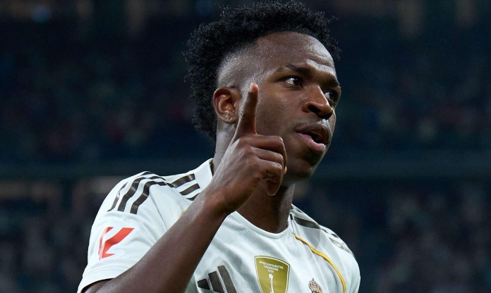 'Vinicius không thể rời Real Madrid'