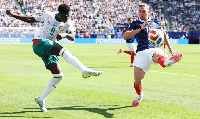 Sao tuyển Pháp chê thẳng mặt sân World Cup 2026