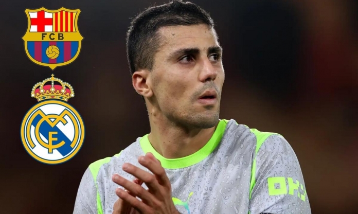 Barca bất ngờ nhảy vào cuộc đua giành chữ ký của Rodri cùng Real Madrid