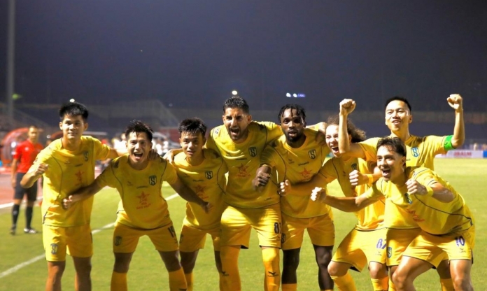 Vừa bị nhắc nhở, sao Việt kiều Pháp lập tức ghi dấu ấn tại V.League
