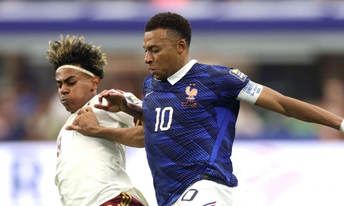 Yamal: 'Tôi xứng đáng nhận Quả bóng vàng hơn Mbappe'