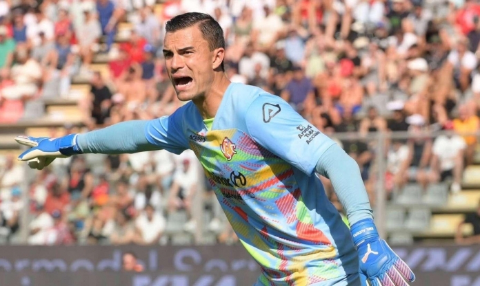 Thủ môn số 1 Indonesia xác nhận từng được Juventus tiếp cận