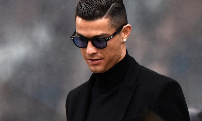 Ronaldo bất ngờ được tỏ tình từ người đặc biệt trong ngày Giáng sinh