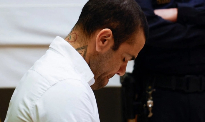 NÓNG: Dani Alves lãnh án tù cực nặng