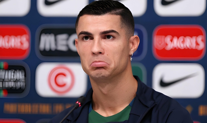 Chuyên gia tiết lộ Ronaldo chơi lớn, chốt bến đỗ cuối cùng đầy bất ngờ