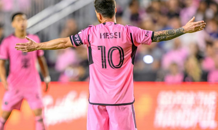 Messi kỷ niệm cột mốc lịch sử, hiên ngang đua bóng vàng MLS
