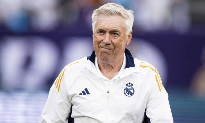 HLV Ancelotti thừa nhận đau đầu khi có Kylian Mbappe