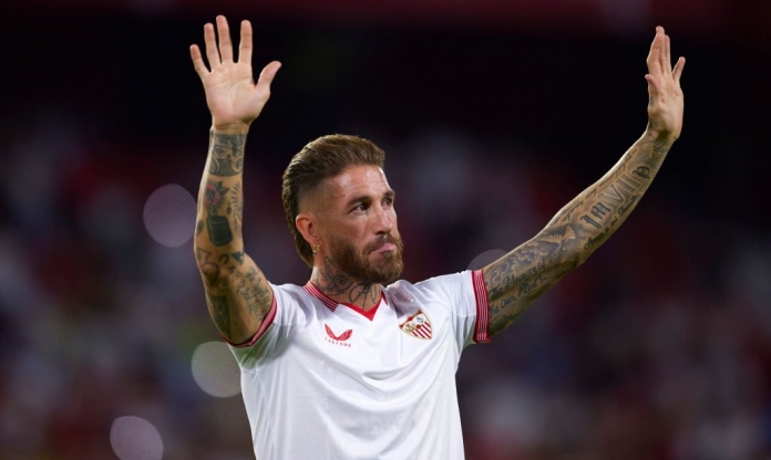 Ramos trở lại Sevilla, nhận được lời chúc từ những người đặc biệt nhất