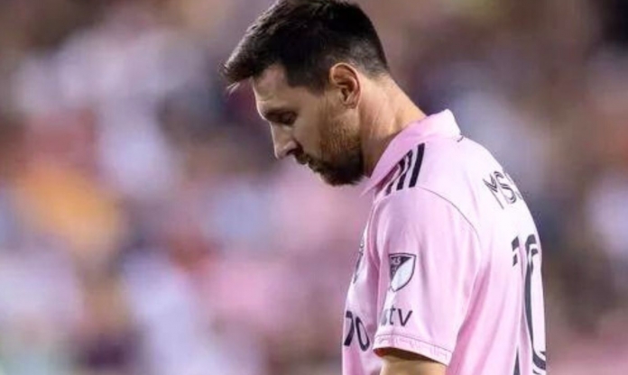 Dấu hiệu tuổi tác, Messi bị đồng nghiệp chê đến muối mặt