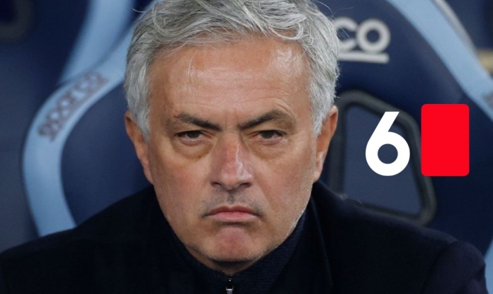 Mourinho bị đuổi khỏi sân lần thứ 2 trong 4 ngày